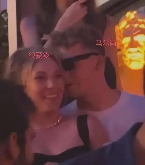 法国亲密在线观看视频,在线观看视频中的浪漫时光